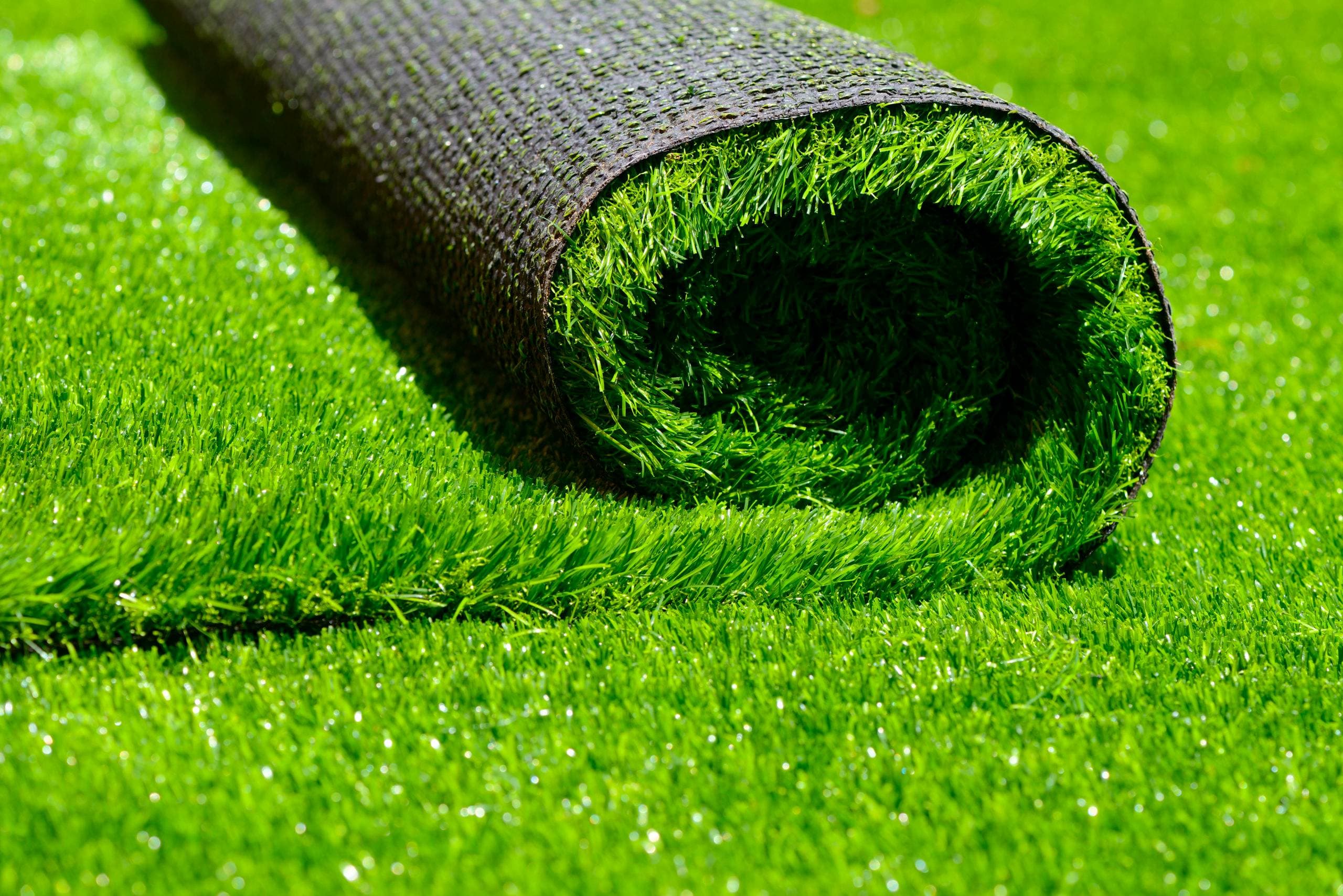 Artificial Grass: Is It the Best Low-Maintenance Lawn for Your Cardiff Home?