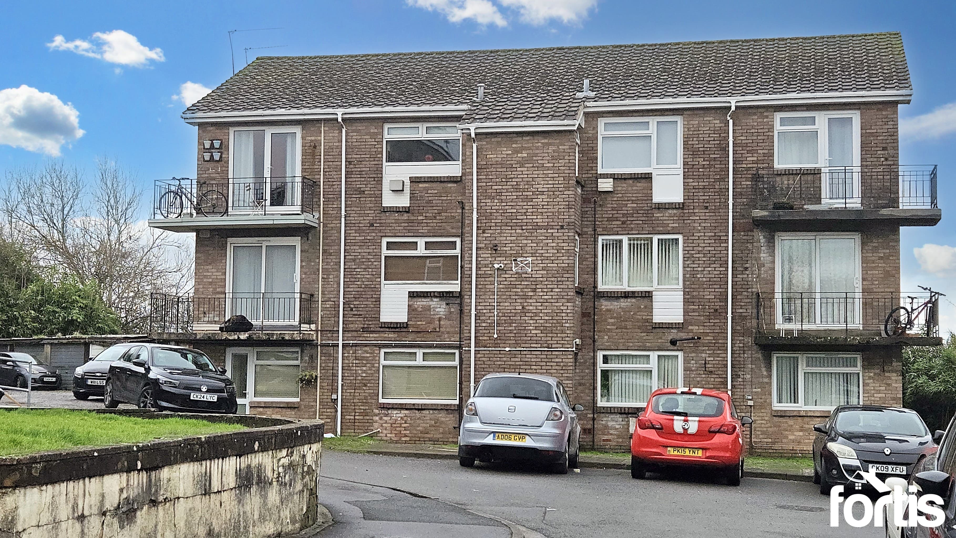 Greenland Crescent, Cardiff, CF5