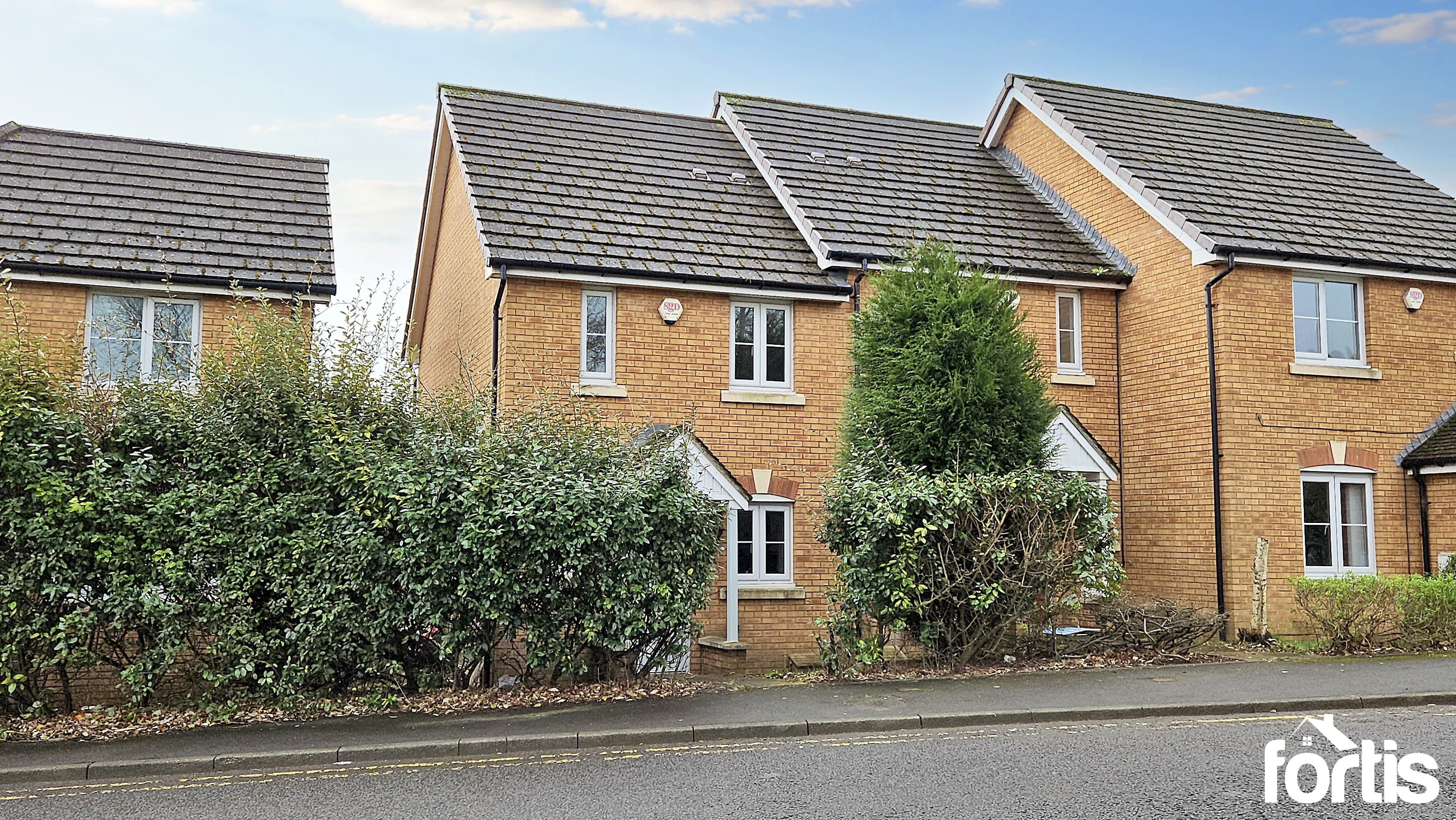 Ty Gwyn Road, St. Dials, NP44