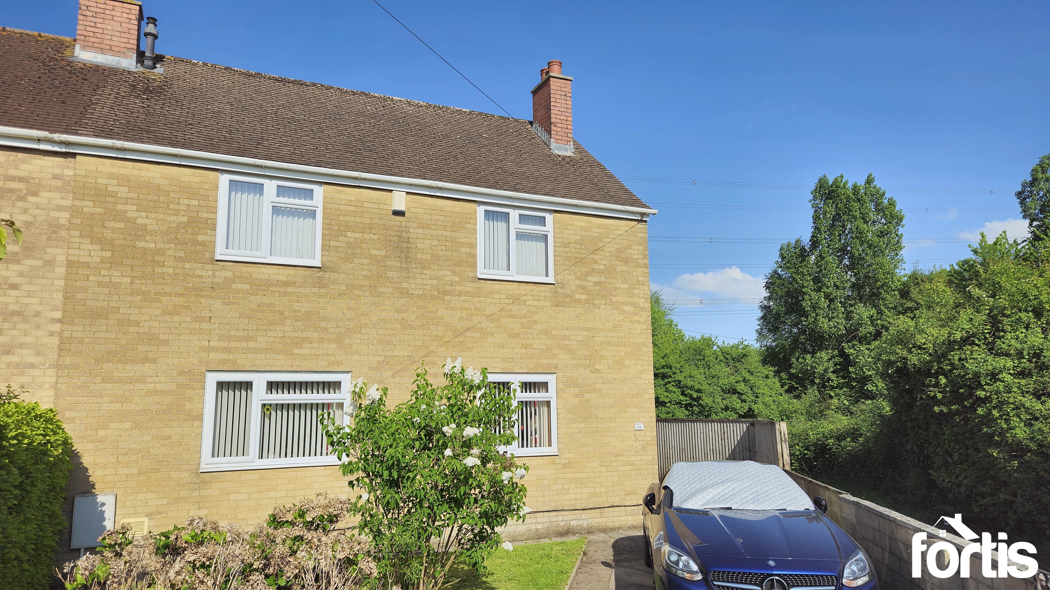 Church Crescent, Coedkernew, NP10