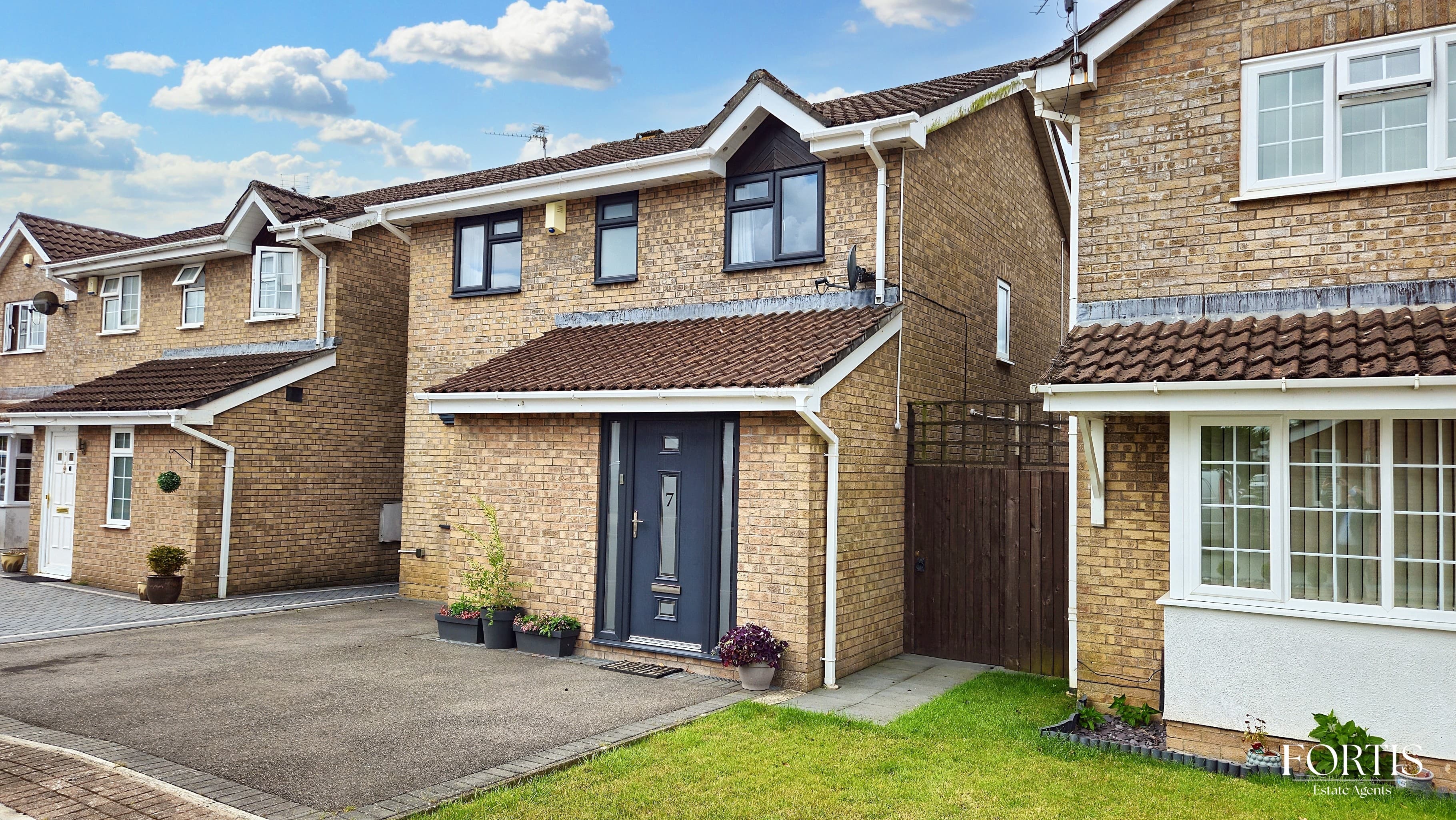 Hawkwood Close, Cardiff, CF5