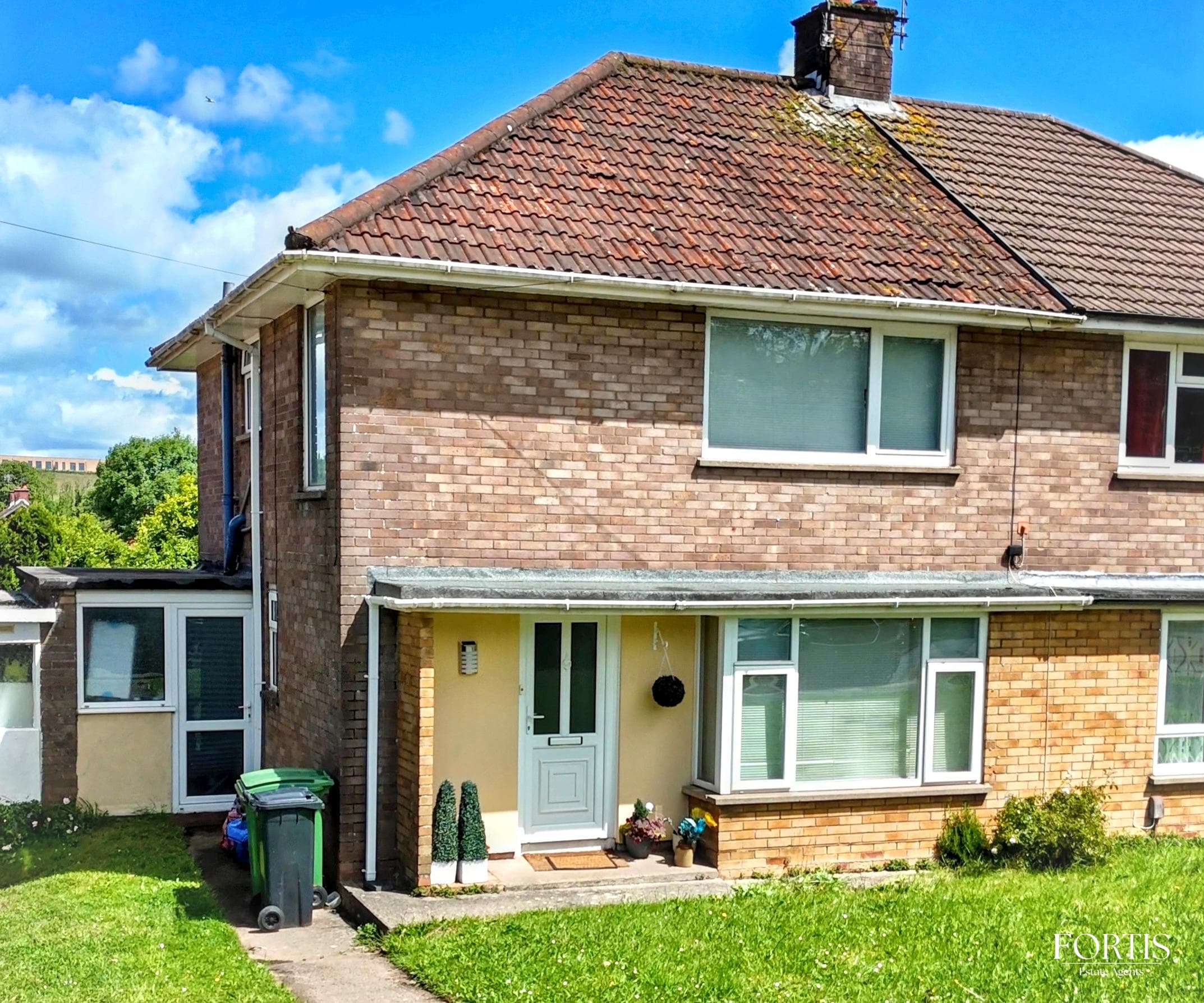 Pentrebane Road, Cardiff, CF5